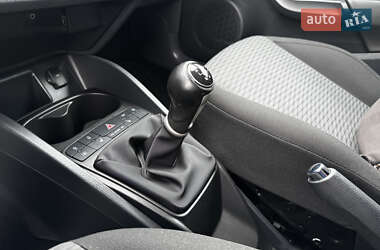 Хэтчбек SEAT Ibiza 2011 в 