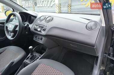 Хетчбек SEAT Ibiza 2009 в 