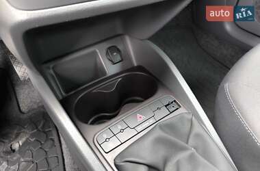 Хетчбек SEAT Ibiza 2009 в 