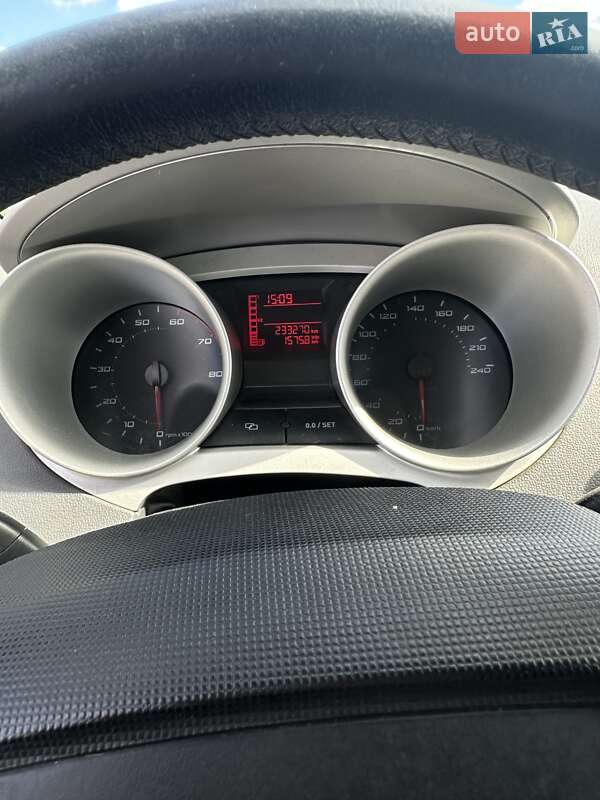 Хетчбек SEAT Ibiza 2010 в Харкові