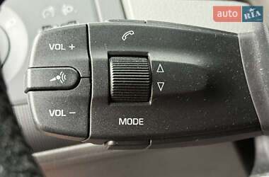 Хетчбек SEAT Ibiza 2011 в 