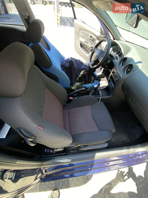 Хетчбек SEAT Ibiza 2006 в Гайсину