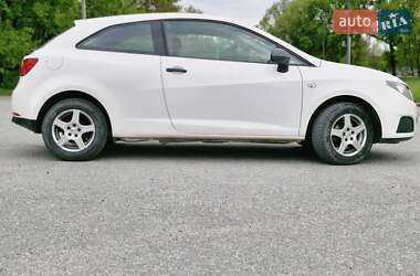 Хетчбек SEAT Ibiza 2011 в 