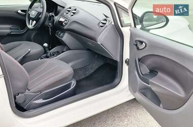 Хетчбек SEAT Ibiza 2011 в 