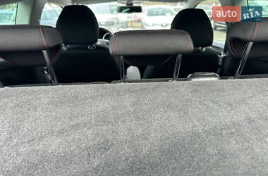 Хэтчбек SEAT Ibiza 2011 в 