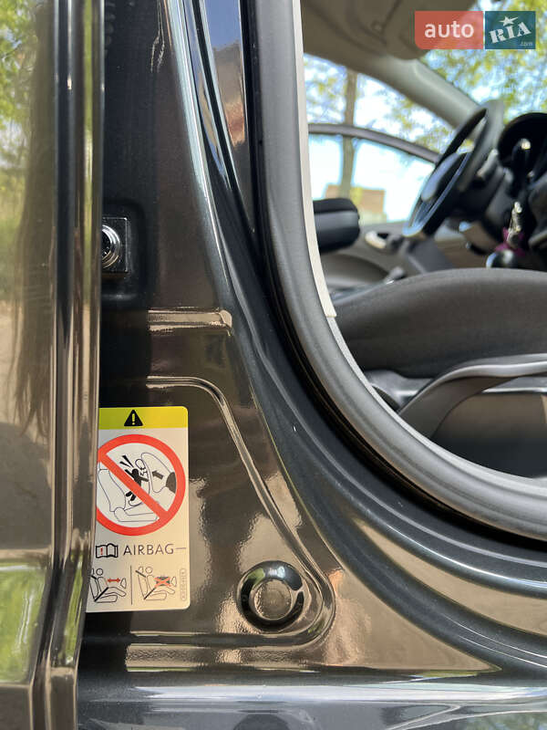 Хетчбек SEAT Ibiza 2010 в Ковелі