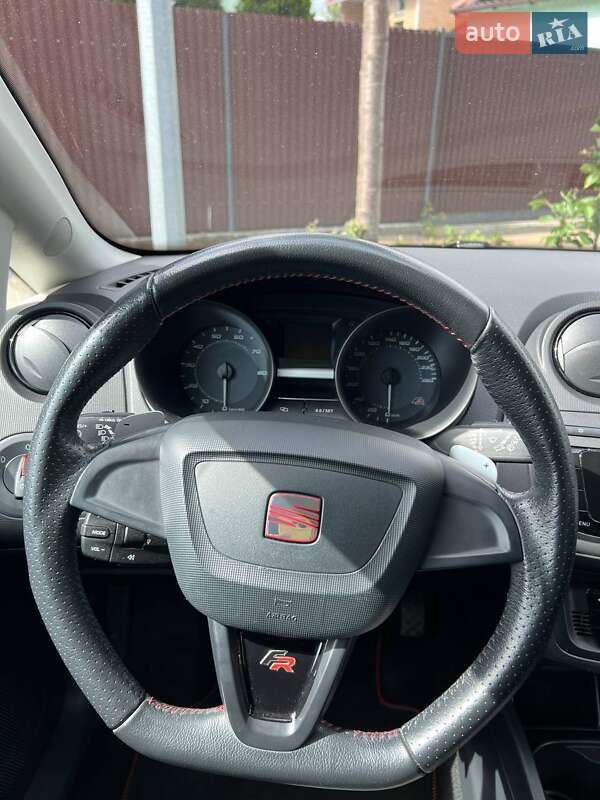 Хетчбек SEAT Ibiza 2010 в Ковелі