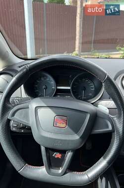Хэтчбек SEAT Ibiza 2010 в 