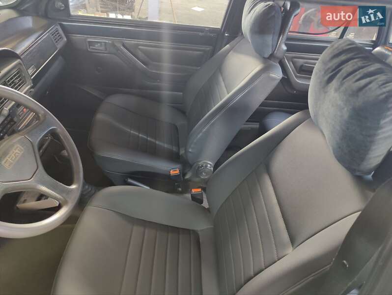 Хэтчбек SEAT Ibiza 1989 в Киеве