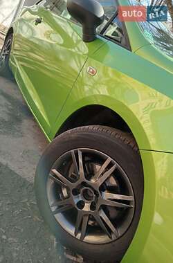 Хетчбек SEAT Ibiza 2013 в 