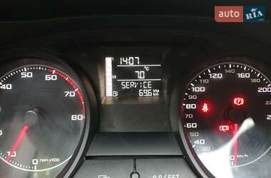 Хетчбек SEAT Ibiza 2013 в 