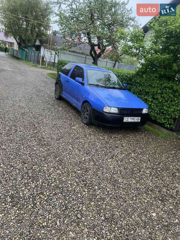 Хетчбек SEAT Ibiza 1996 в Сторожинці