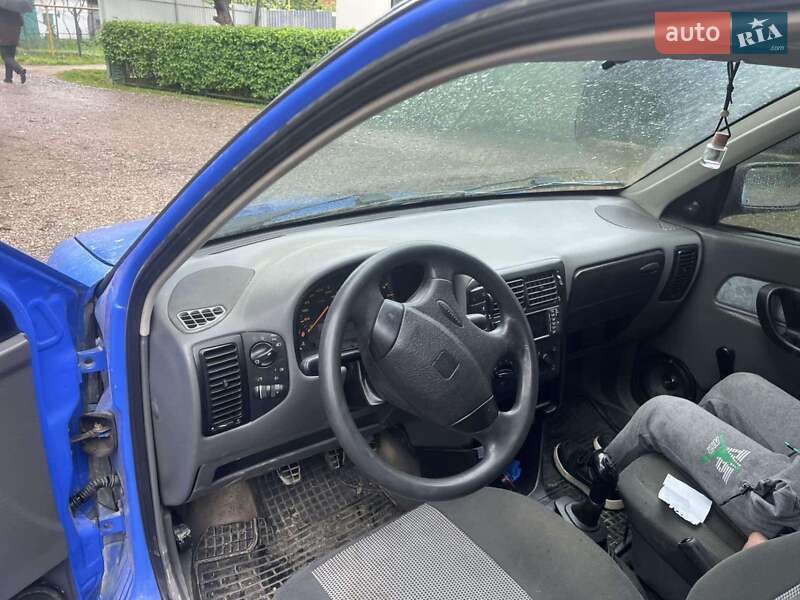 Хетчбек SEAT Ibiza 1996 в Сторожинці