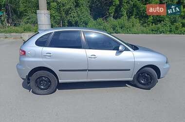 Хэтчбек SEAT Ibiza 2003 в Днепре