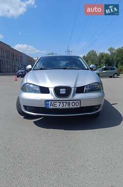 Хэтчбек SEAT Ibiza 2003 в Днепре