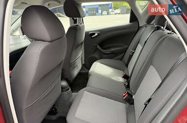 Хэтчбек SEAT Ibiza 2011 в 