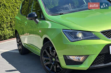 Хэтчбек SEAT Ibiza 2012 в 