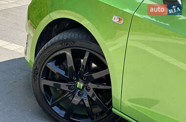 Хэтчбек SEAT Ibiza 2012 в 