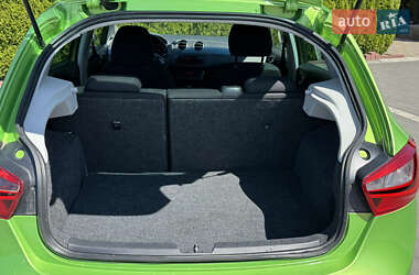 Хэтчбек SEAT Ibiza 2012 в 
