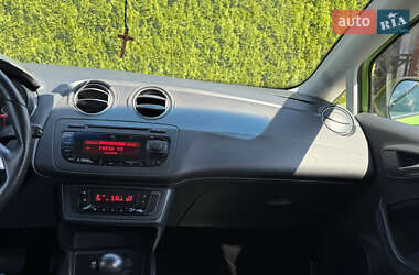 Хэтчбек SEAT Ibiza 2012 в 
