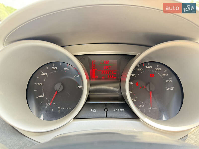 Хэтчбек SEAT Ibiza 2009 в Житомире