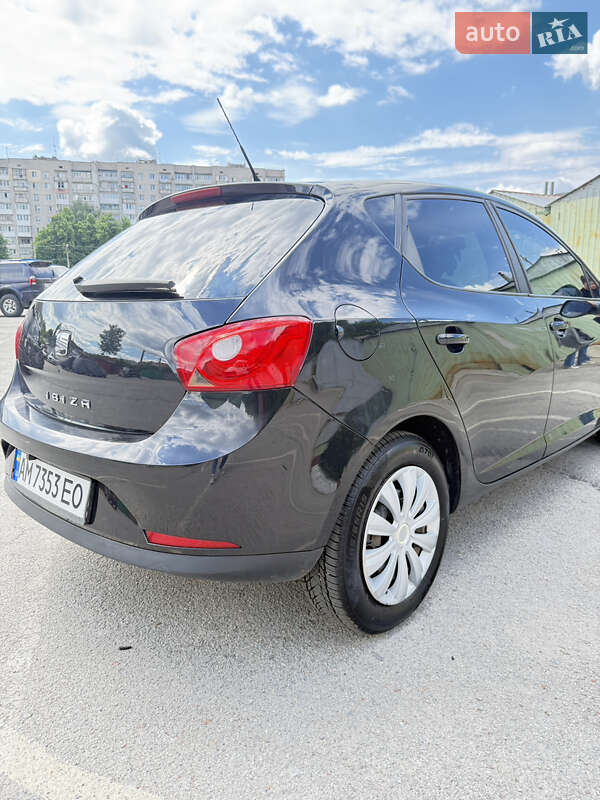 Хэтчбек SEAT Ibiza 2009 в Житомире