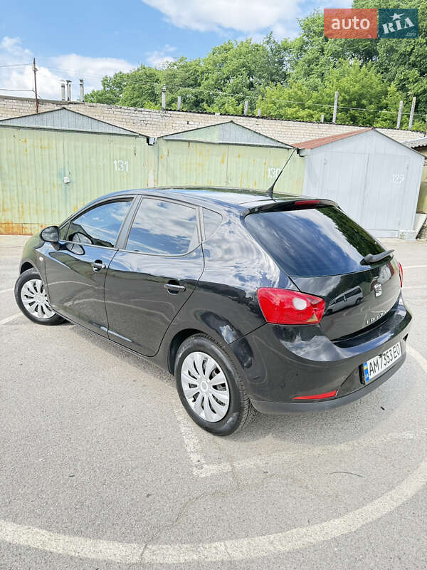 Хэтчбек SEAT Ibiza 2009 в Житомире