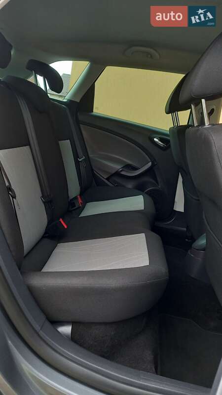 Хетчбек SEAT Ibiza 2013 в Калуші
