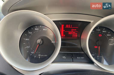 Хетчбек SEAT Ibiza 2011 в 