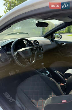 Хэтчбек SEAT Ibiza 2010 в 