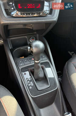 Хэтчбек SEAT Ibiza 2010 в 