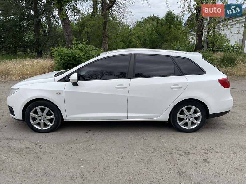 Універсал SEAT Ibiza 2011 в Слобожанському