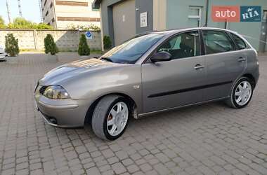 Хэтчбек SEAT Ibiza 2004 в Львове
