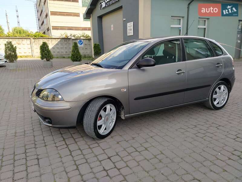 Хэтчбек SEAT Ibiza 2004 в Львове фото 11 Хэтчбек SEAT Ibiza 2004 в Львове
