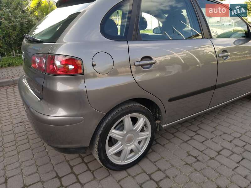 Хэтчбек SEAT Ibiza 2004 в Львове фото 27 Хэтчбек SEAT Ibiza 2004 в Львове