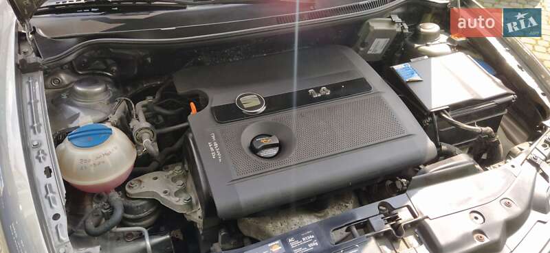 Хэтчбек SEAT Ibiza 2004 в Львове фото 43 Хэтчбек SEAT Ibiza 2004 в Львове