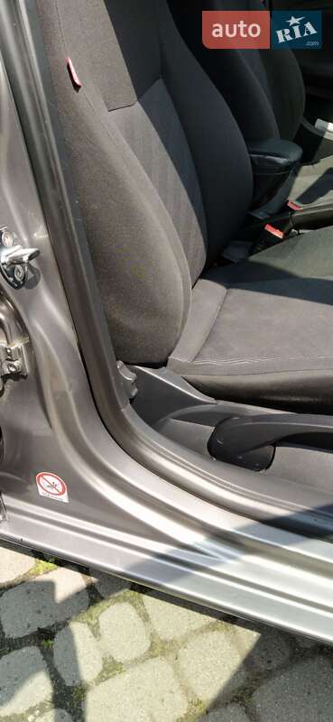 Хэтчбек SEAT Ibiza 2004 в Львове фото 82 Хэтчбек SEAT Ibiza 2004 в Львове