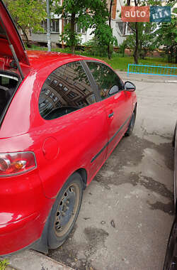 Хэтчбек SEAT Ibiza 2005 в 
