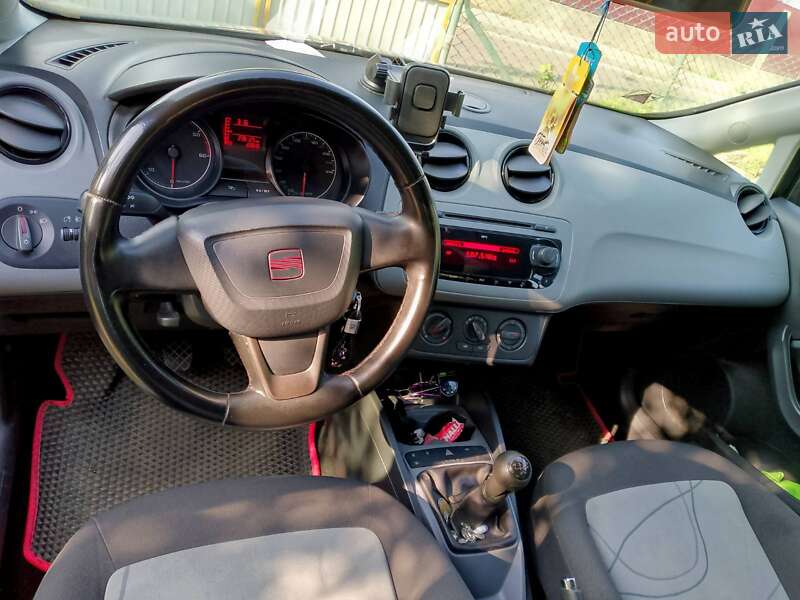 Універсал SEAT Ibiza 2012 в Сарнах