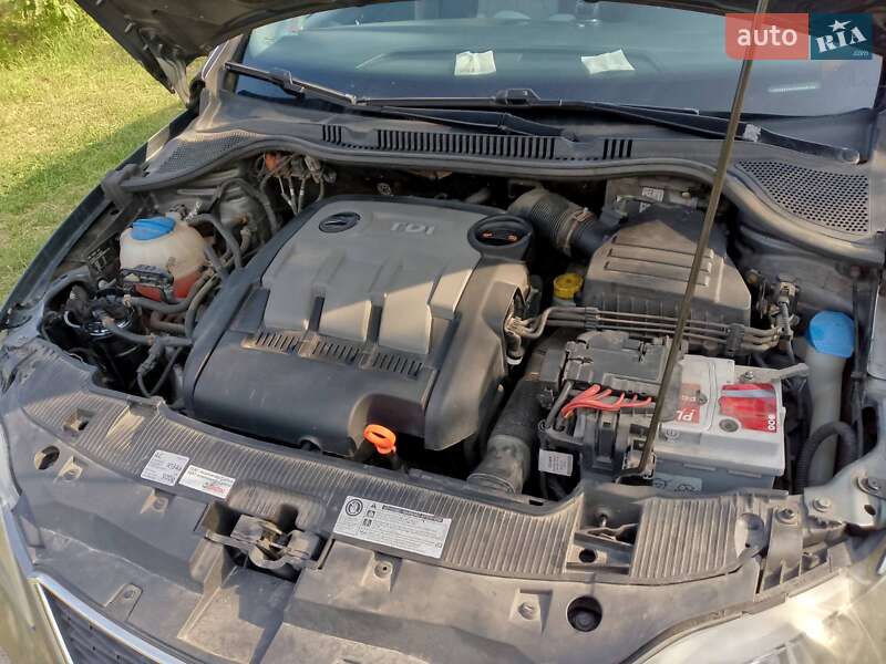Універсал SEAT Ibiza 2012 в Сарнах
