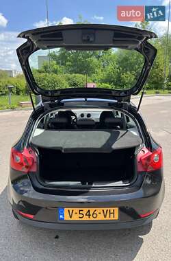 Хетчбек SEAT Ibiza 2008 в 