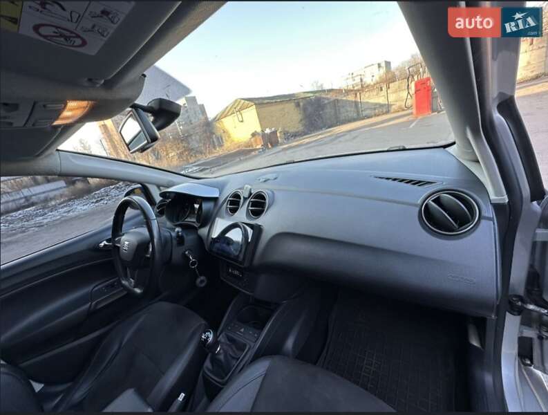 Хетчбек SEAT Ibiza 2015 в Ніжині фото 16 Хетчбек SEAT Ibiza 2015 в Ніжині