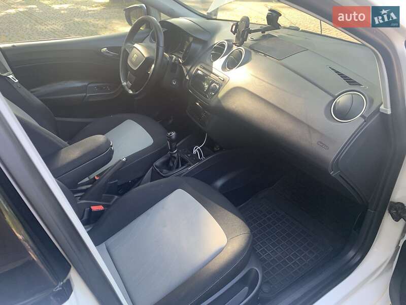 Универсал SEAT Ibiza 2012 в Львове