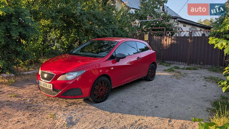 Хетчбек SEAT Ibiza 2011 в Полтаві
