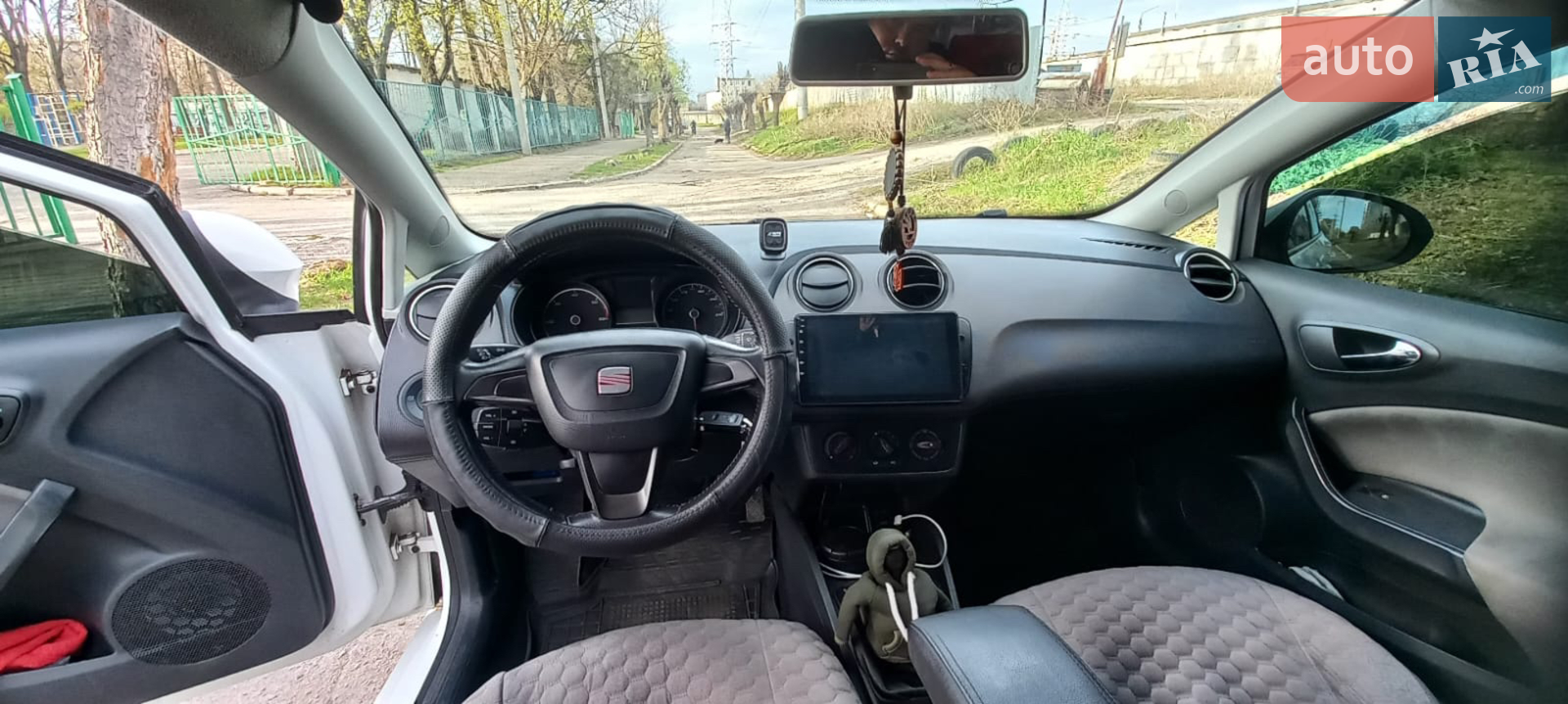 2012 SEAT Ibiza - мініатюра 8