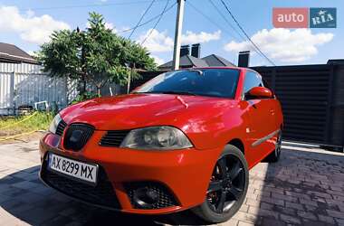 Хэтчбек SEAT Ibiza 2006 в Полтаве