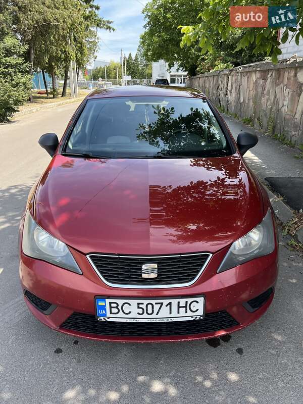 Хетчбек SEAT Ibiza 2013 в Львові