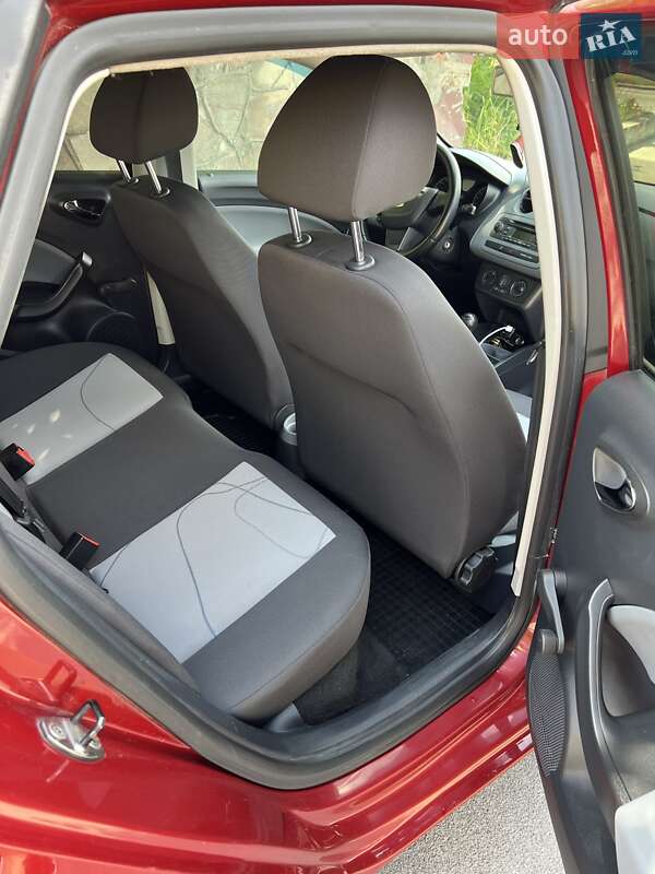 Хетчбек SEAT Ibiza 2013 в Львові