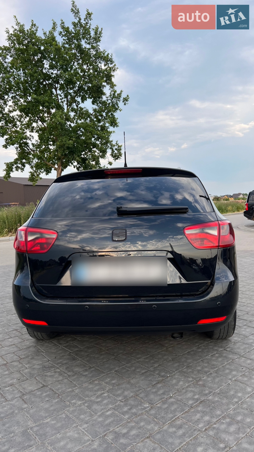 2011 SEAT Ibiza - мініатюра 3