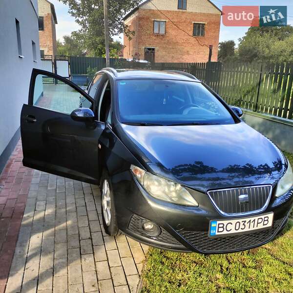 Хетчбек SEAT Ibiza 2011 в Яворові